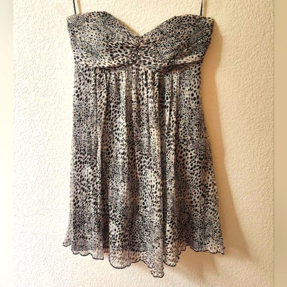 Express Party Cocktail Sweetheart A Line Black white gold animal print sz 4